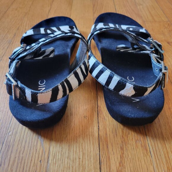 Vionic 8 SAMAR Black White Zebra Print Orthaheel Comfort Flats Shoes Sandals - Picture 7 of 10